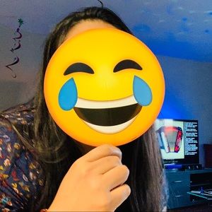 Meet your Posher, Lilibeth